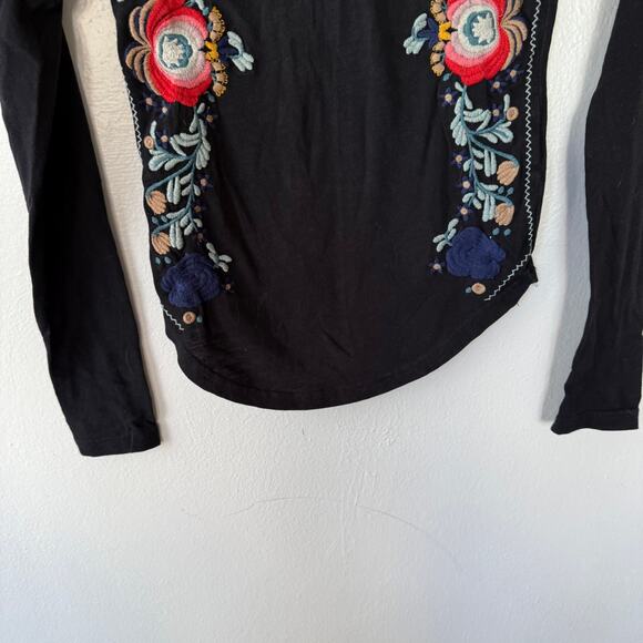 Free People Size S Floral Embroidered top - Picture 5 of 9